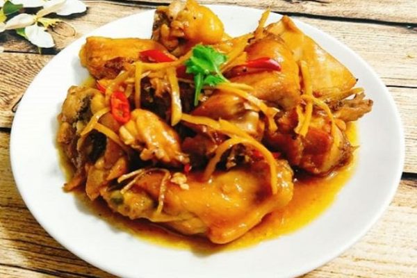 Ga Kho Sa Ot (Spicy Braised Chicken)